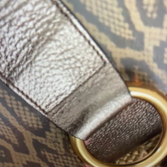 Vittoria Napoli metallic Italian bag - Picture 12 of 14